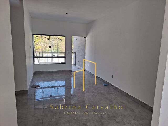 #179 - Apartamento para Venda em Rio das Ostras - RJ