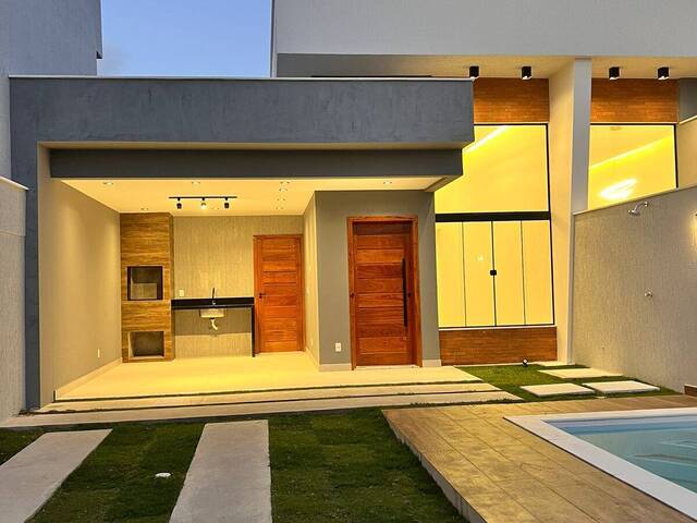 #015 - Casa para Venda em Rio das Ostras - RJ - 1