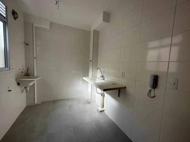 #017 - Apartamento para Venda em Rio das Ostras - RJ - 3