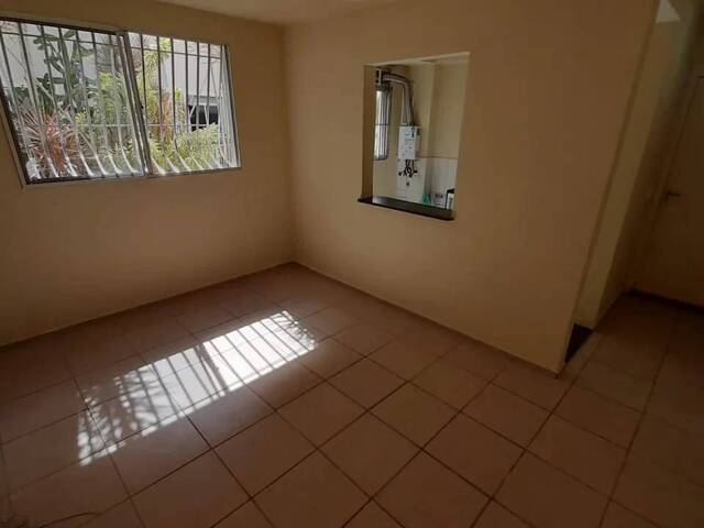#41 - Apartamento para Venda em Rio das Ostras - RJ - 3